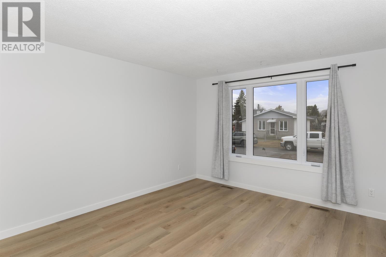 465 Adams St, Thunder Bay, Ontario  P7A 1C1 - Photo 11 - TB2600870