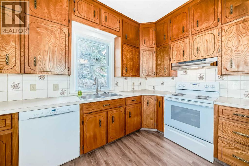 4710 51 Street, Olds, Alberta  T4H 1E7 - Photo 11 - A2306846