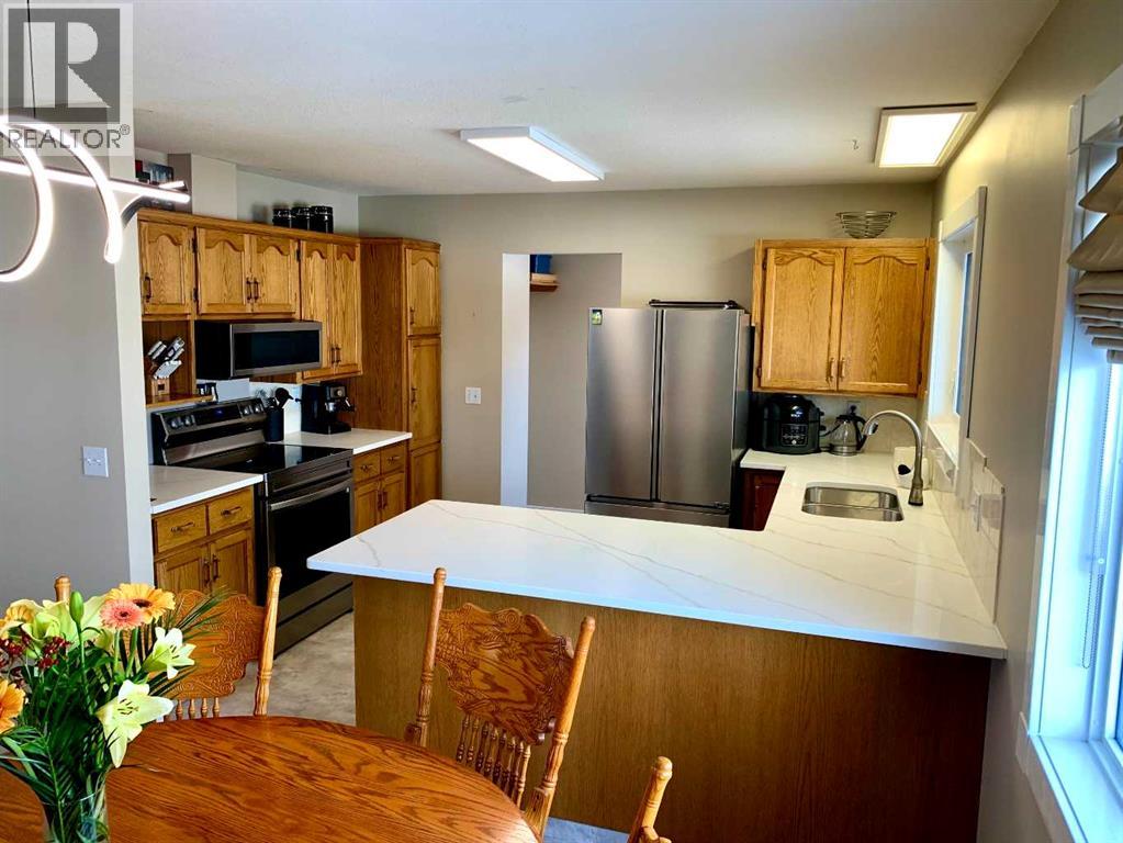 4 Blackstone Avenue, Lacombe, Alberta  T4L 1P8 - Photo 12 - A2281344