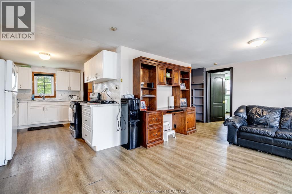 850 County Road 31, Leamington, Ontario  N8H 3V8 - Photo 4 - 26009706