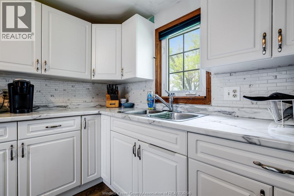 850 County Road 31, Leamington, Ontario  N8H 3V8 - Photo 8 - 26009706