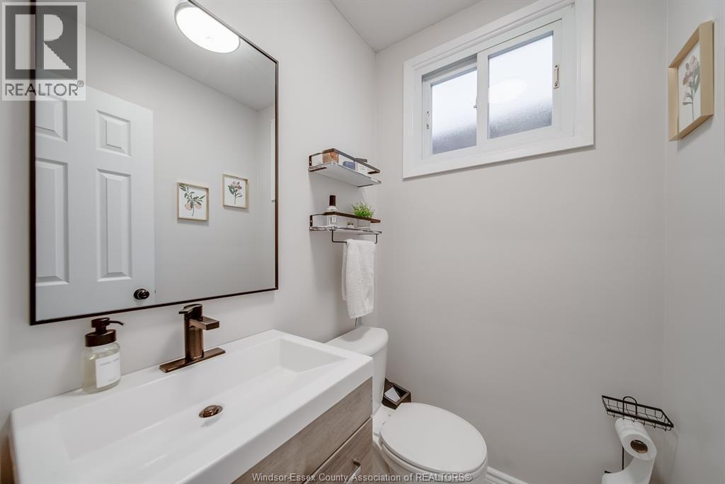 4049 Whitney Avenue, Windsor, Ontario  N9C 2C7 - Photo 24 - 26009573