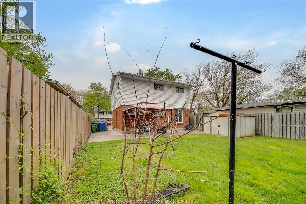 4049 Whitney Avenue, Windsor, Ontario  N9C 2C7 - Photo 46 - 26009573