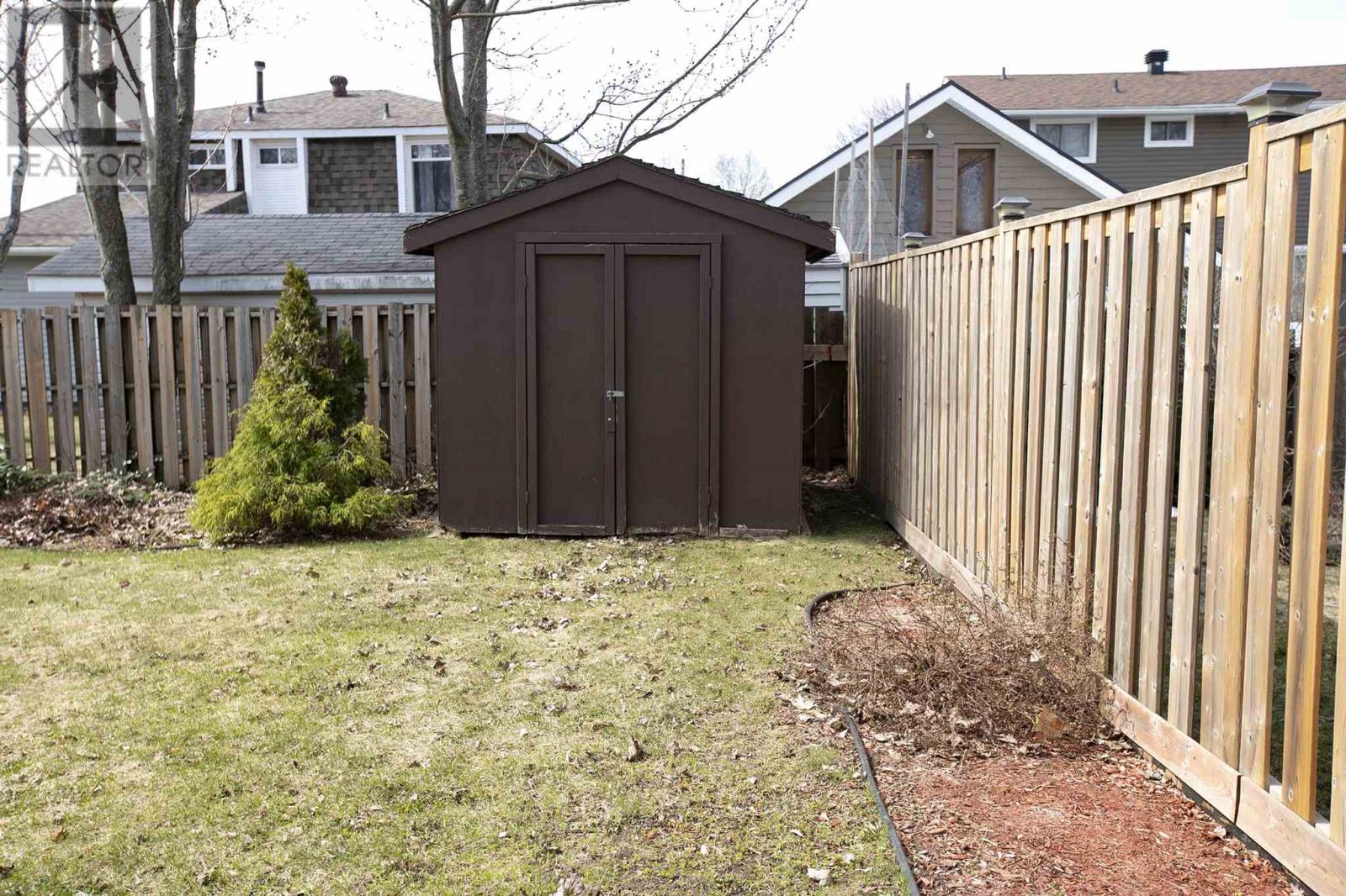 86 Joel Ct, Sault Ste. Marie, Ontario  P6A 5S4 - Photo 15 - SM260833