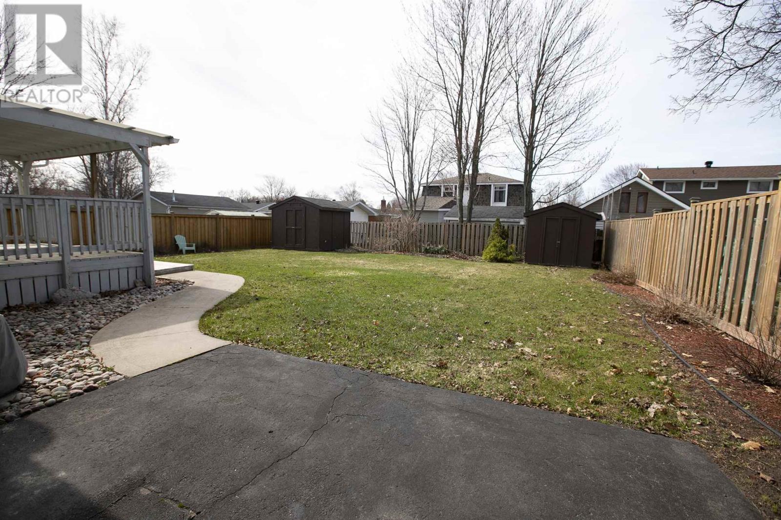 86 Joel Ct, Sault Ste. Marie, Ontario  P6A 5S4 - Photo 5 - SM260833
