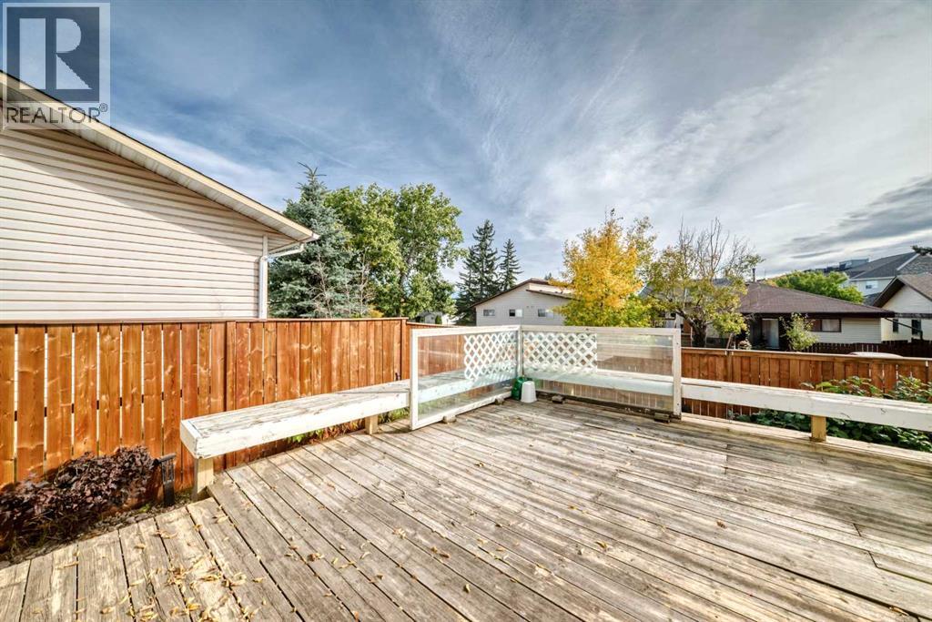 15 Whitewood Bay NE, Calgary, Alberta  T1Y 3N3 - Photo 13 - A2288909