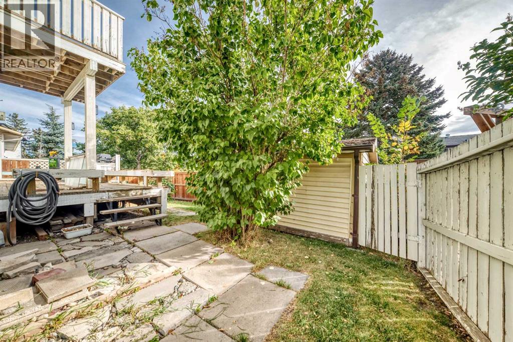 15 Whitewood Bay NE, Calgary, Alberta  T1Y 3N3 - Photo 45 - A2288909