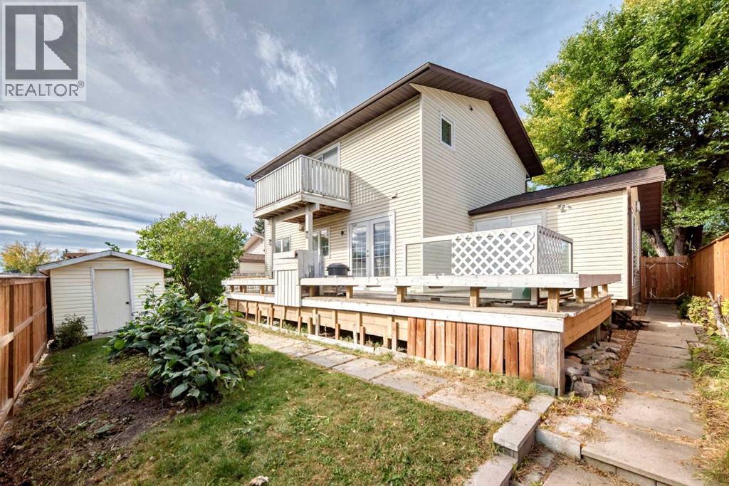 15 Whitewood Bay NE, Calgary, Alberta  T1Y 3N3 - Photo 47 - A2288909