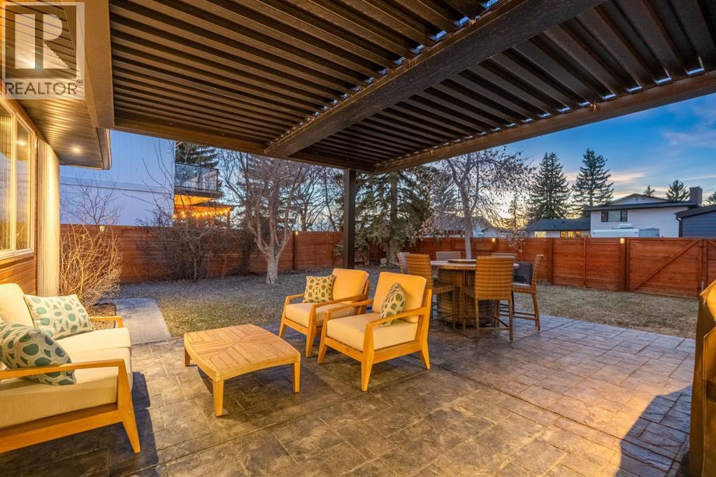 127 Lake Placid Close SE, Calgary, Alberta  T2J 5A5 - Photo 39 - A2301674