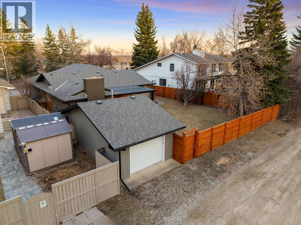 127 Lake Placid Close SE, Calgary, Alberta  T2J 5A5 - Photo 45 - A2301674