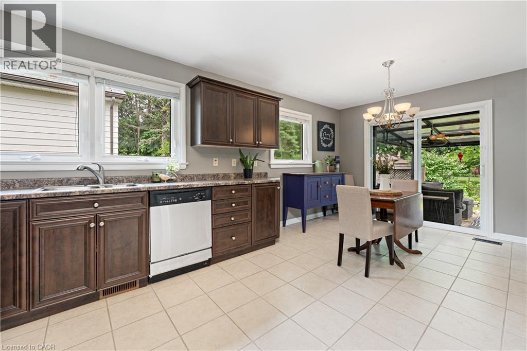 1063 Maplehurst Avenue, Burlington, Ontario  L7T 3G3 - Photo 6 - 40825310