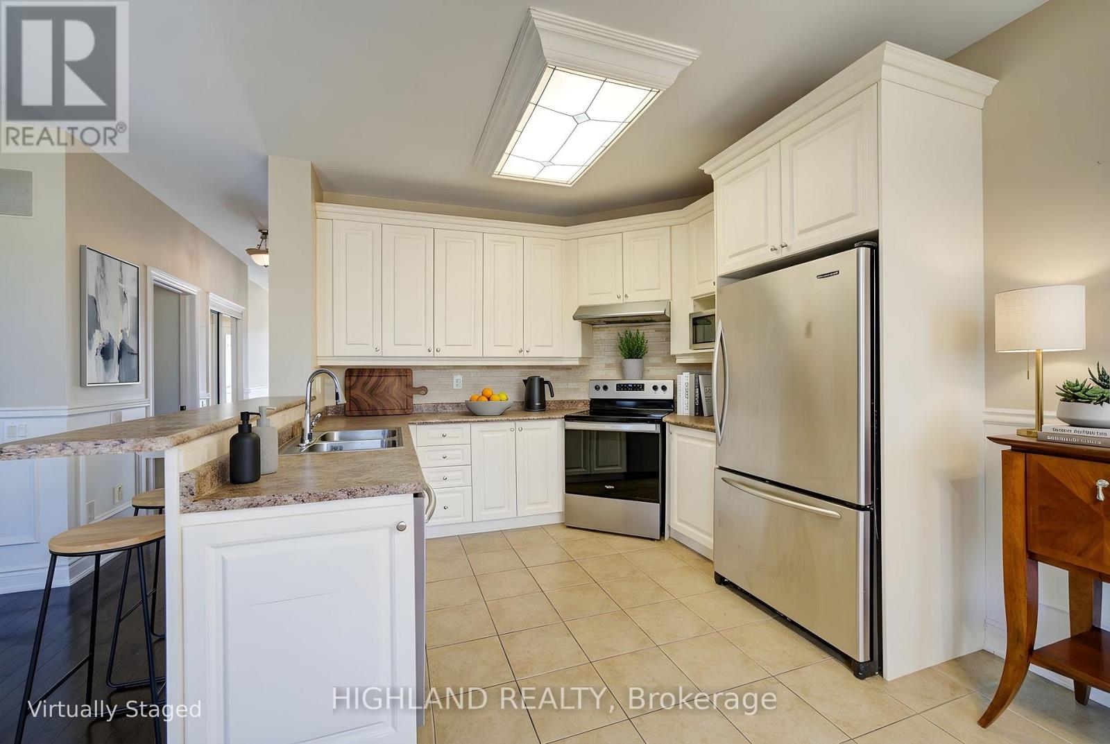 311 Duskywing Way, Oakville, Ontario  L6L 6X6 - Photo 10 - W13066518