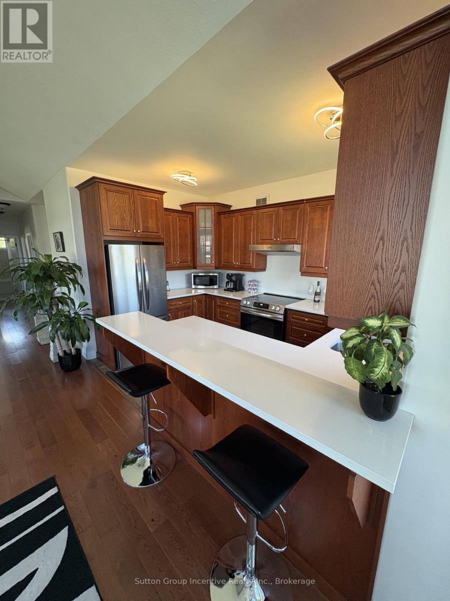 22 Bourgeois Beach Road, Tay, Ontario  L0K 2A0 - Photo 13 - S13067418