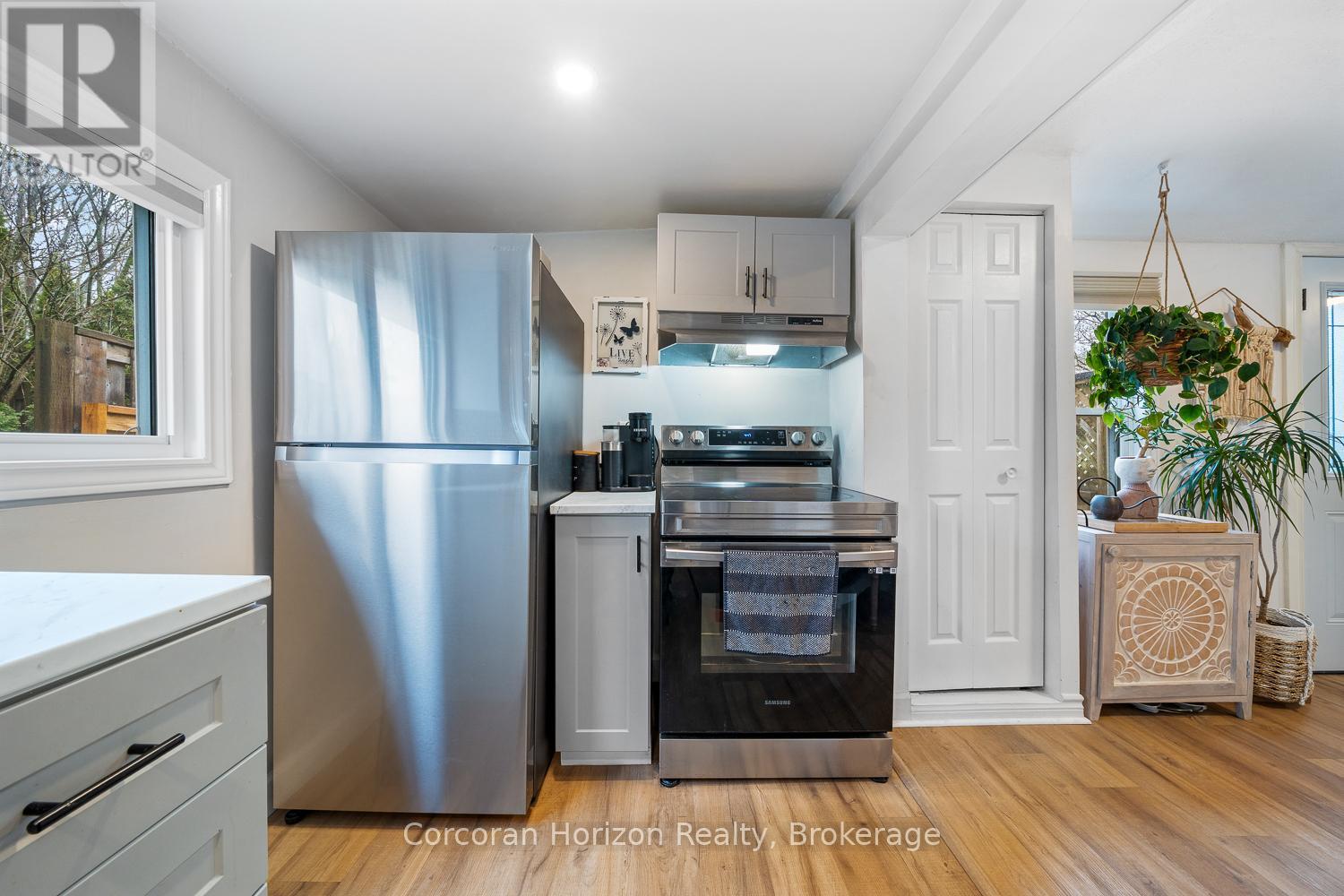 555 O'leary Lane, Tay, Ontario  L0K 2A0 - Photo 35 - S13067632