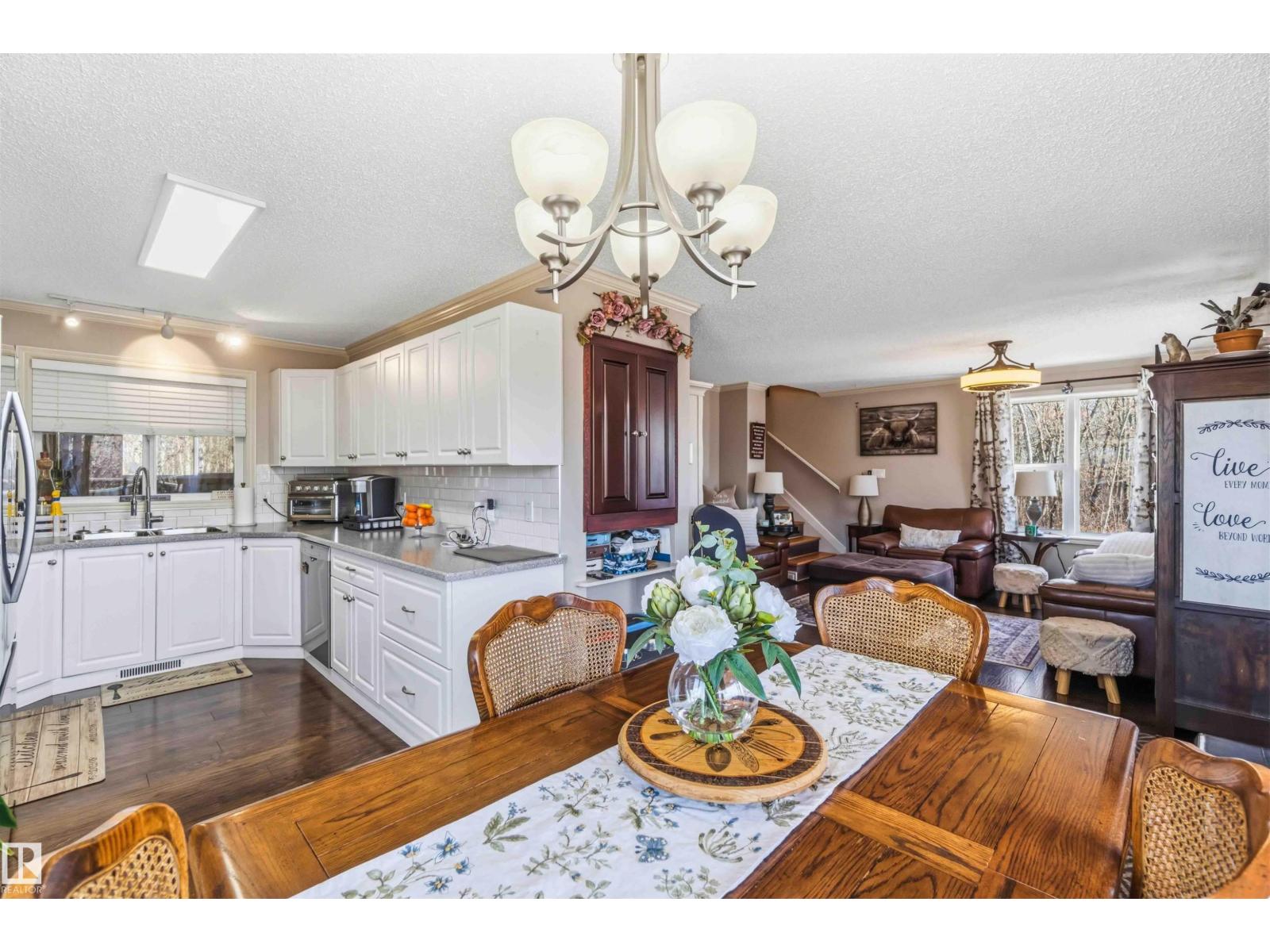 15 22515 Twp Rd 575a, Rural Sturgeon County, Alberta  T0A 1N6 - Photo 10 - E4485103