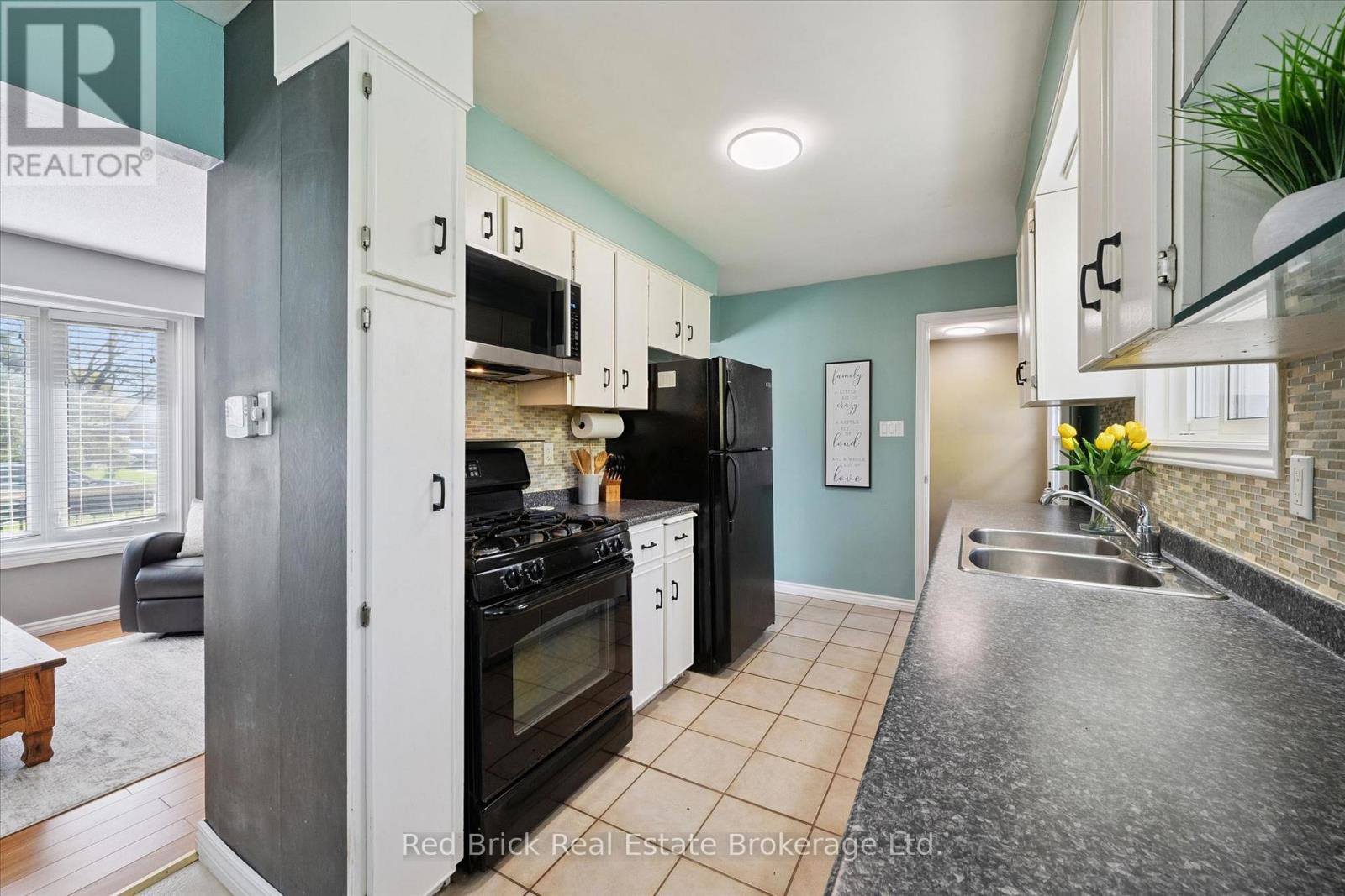 25 Hastings Boulevard, Guelph, Ontario  N1E 4G3 - Photo 14 - X13067430
