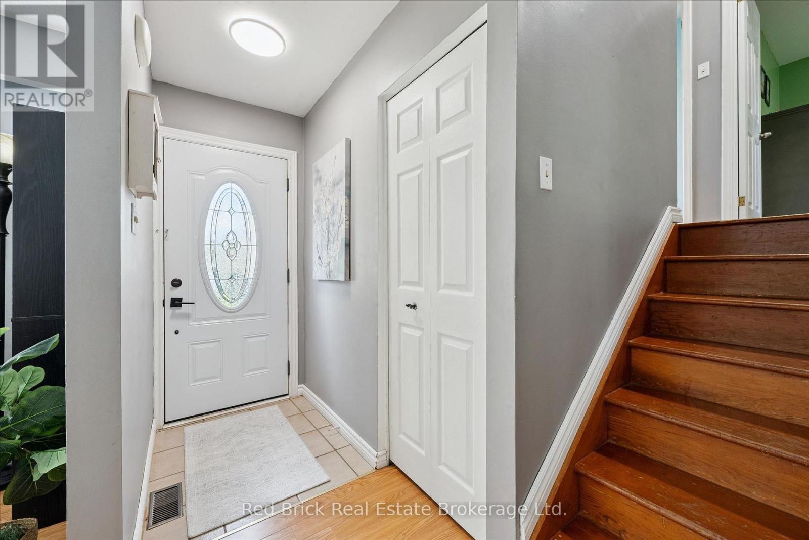 25 Hastings Boulevard, Guelph, Ontario  N1E 4G3 - Photo 5 - X13067430
