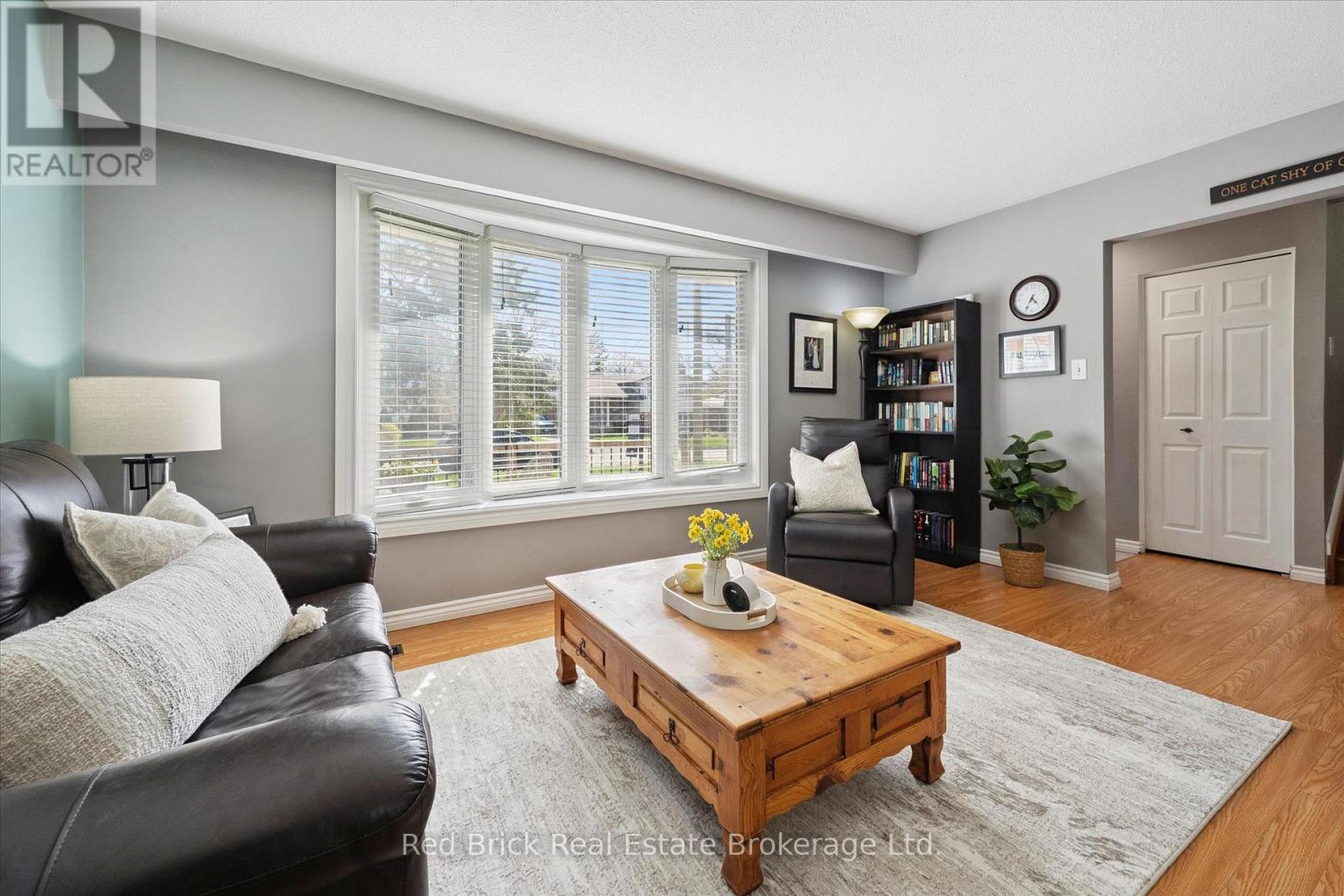 25 Hastings Boulevard, Guelph, Ontario  N1E 4G3 - Photo 7 - X13067430