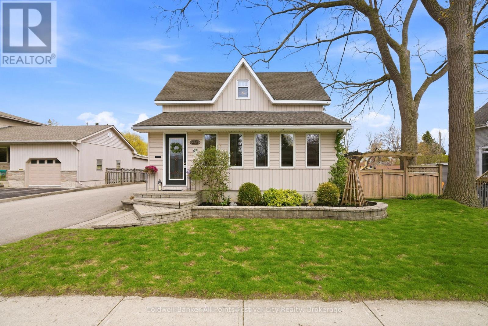 213 Warren Street, Goderich, Ontario  N7A 3W7 - Photo 5 - X13067520