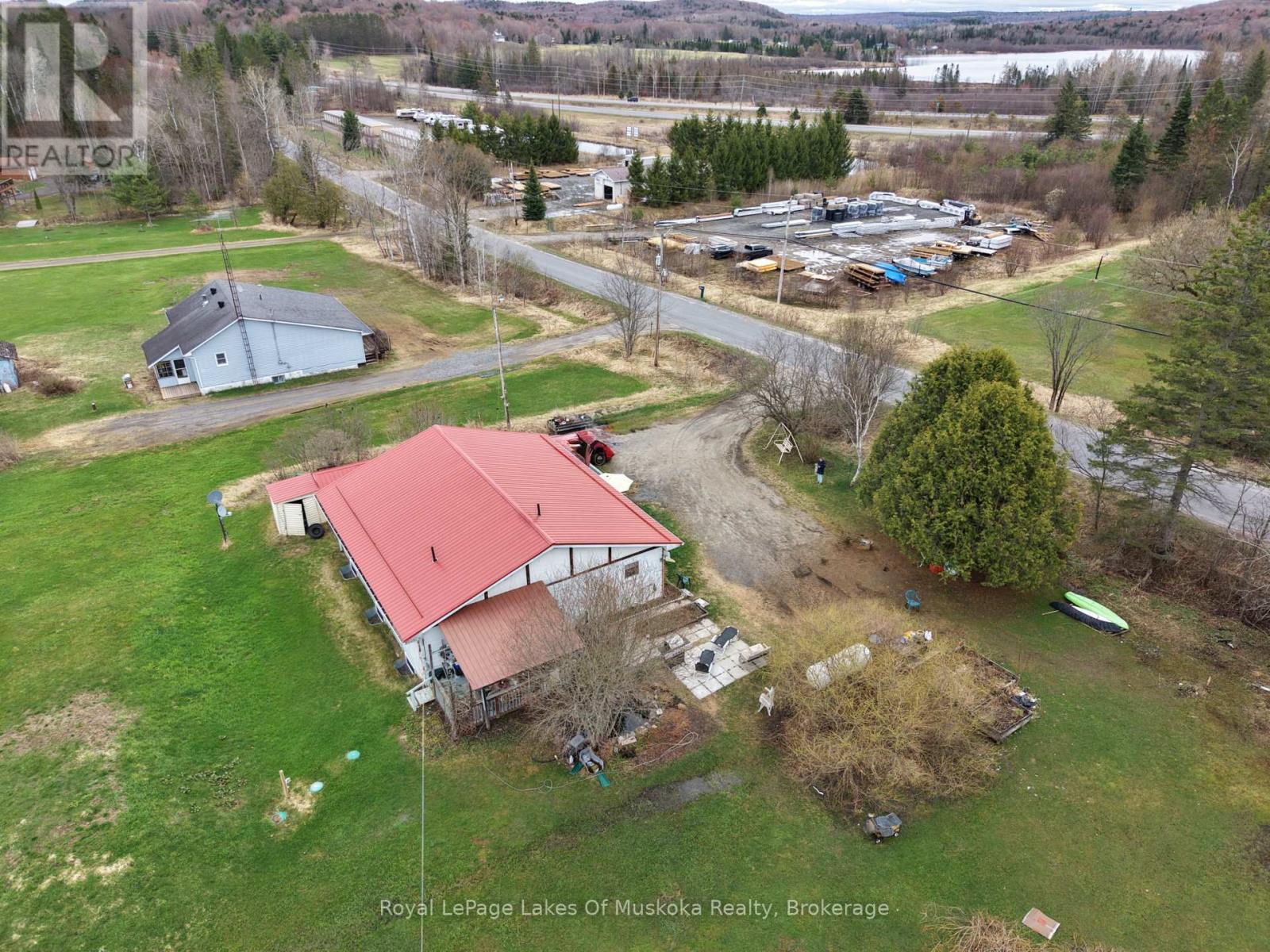 250 Stephenson Rd 12 W Road, Huntsville, Ontario  P0B 1M0 - Photo 4 - X13067536