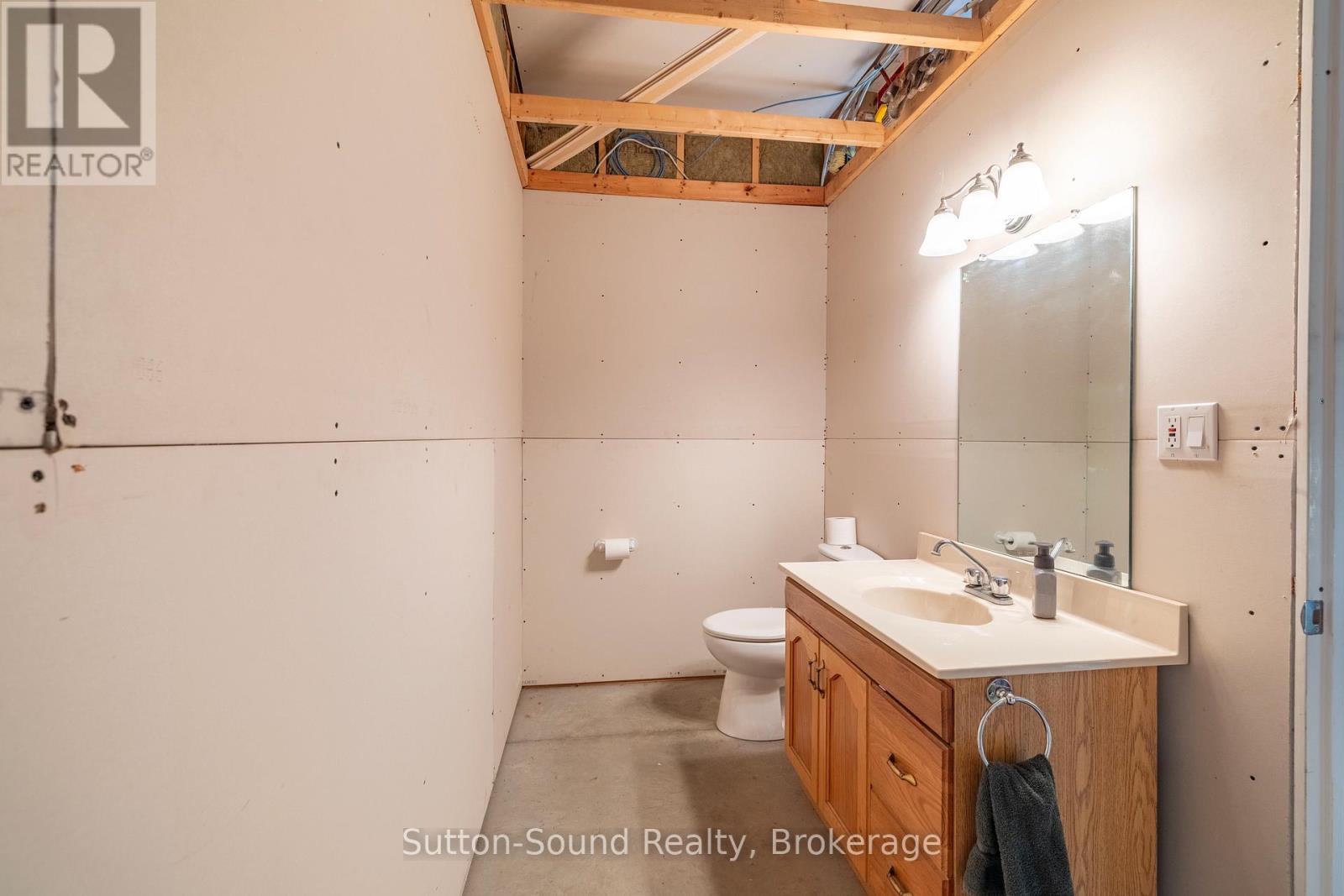 98 Birch Street, South Bruce Peninsula, Ontario  N0H 2G0 - Photo 38 - X13067652