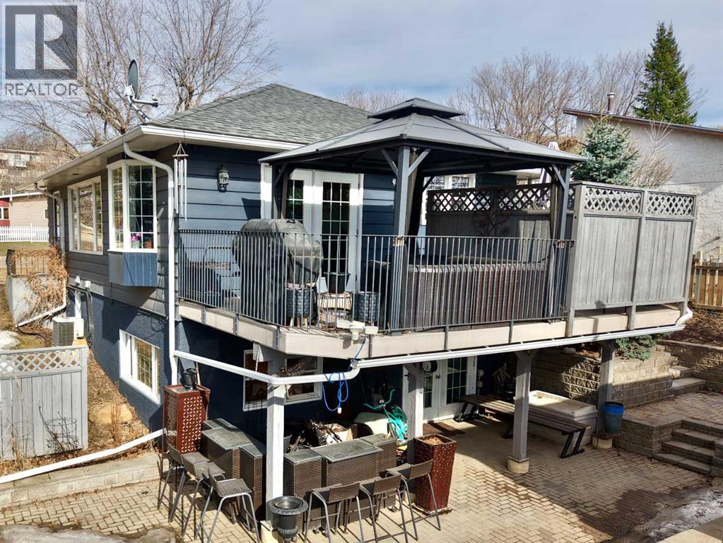 10702 101 Street, Peace River, Alberta  T8S 1L1 - Photo 10 - A2306969