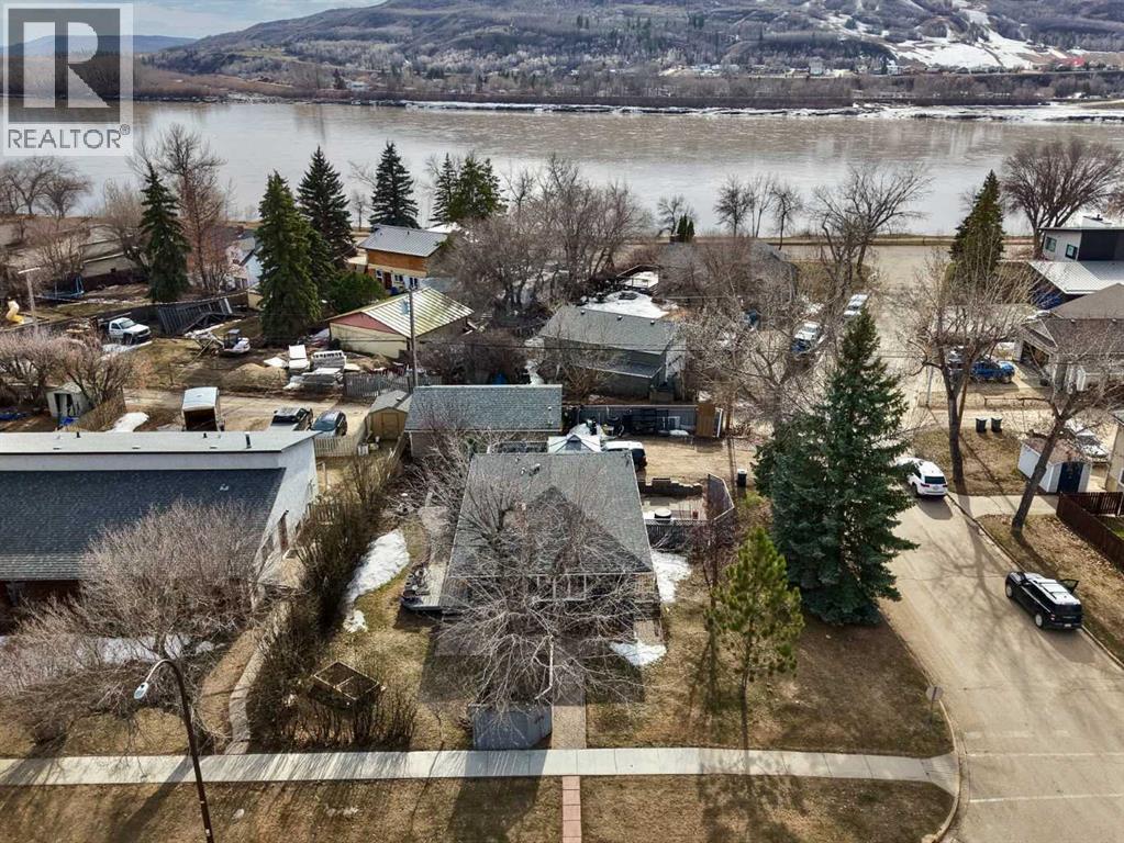 10702 101 Street, Peace River, Alberta  T8S 1L1 - Photo 4 - A2306969
