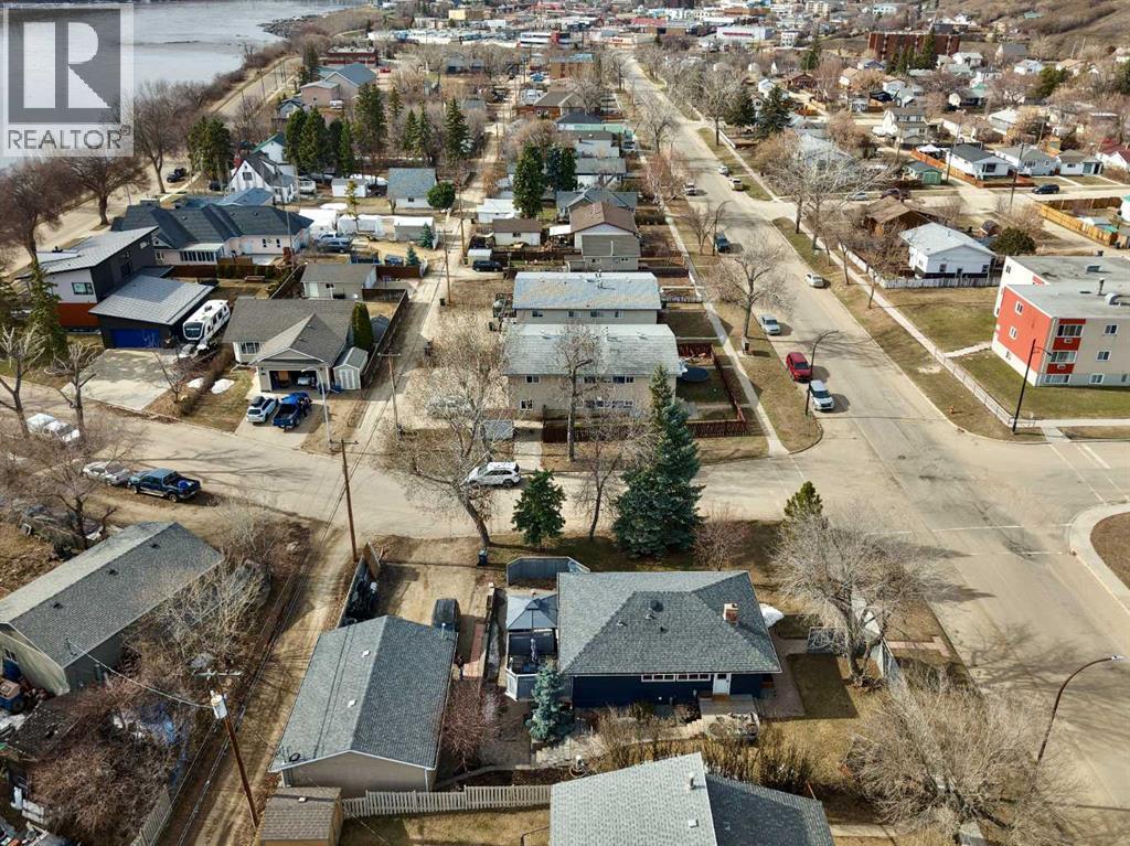 10702 101 Street, Peace River, Alberta  T8S 1L1 - Photo 6 - A2306969