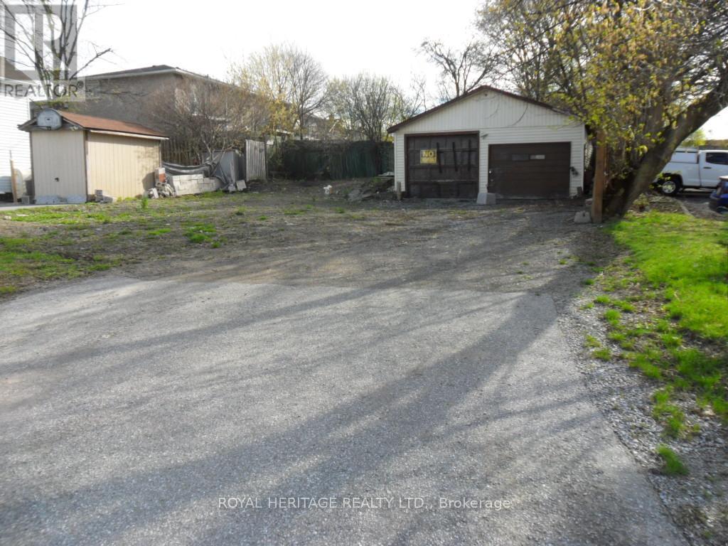 367 CENTRE STREET S, Oshawa, Ontario