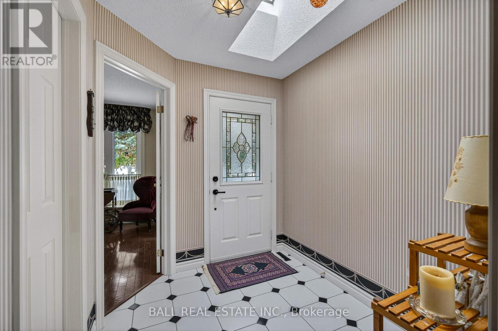 26 Island Bay Drive, Kawartha Lakes, Ontario  K0M 1A0 - Photo 4 - X13032826
