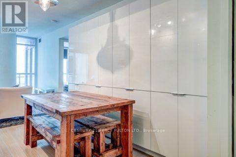 523 - 10 Capreol Court, Toronto, Ontario  M5V 4B3 - Photo 10 - C13067590