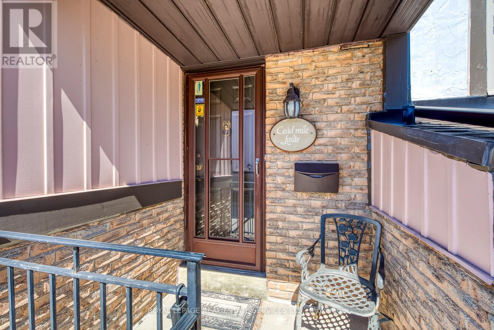 4 English Ivyway, Toronto, Ontario  M2H 3M4 - Photo 3 - C13067600