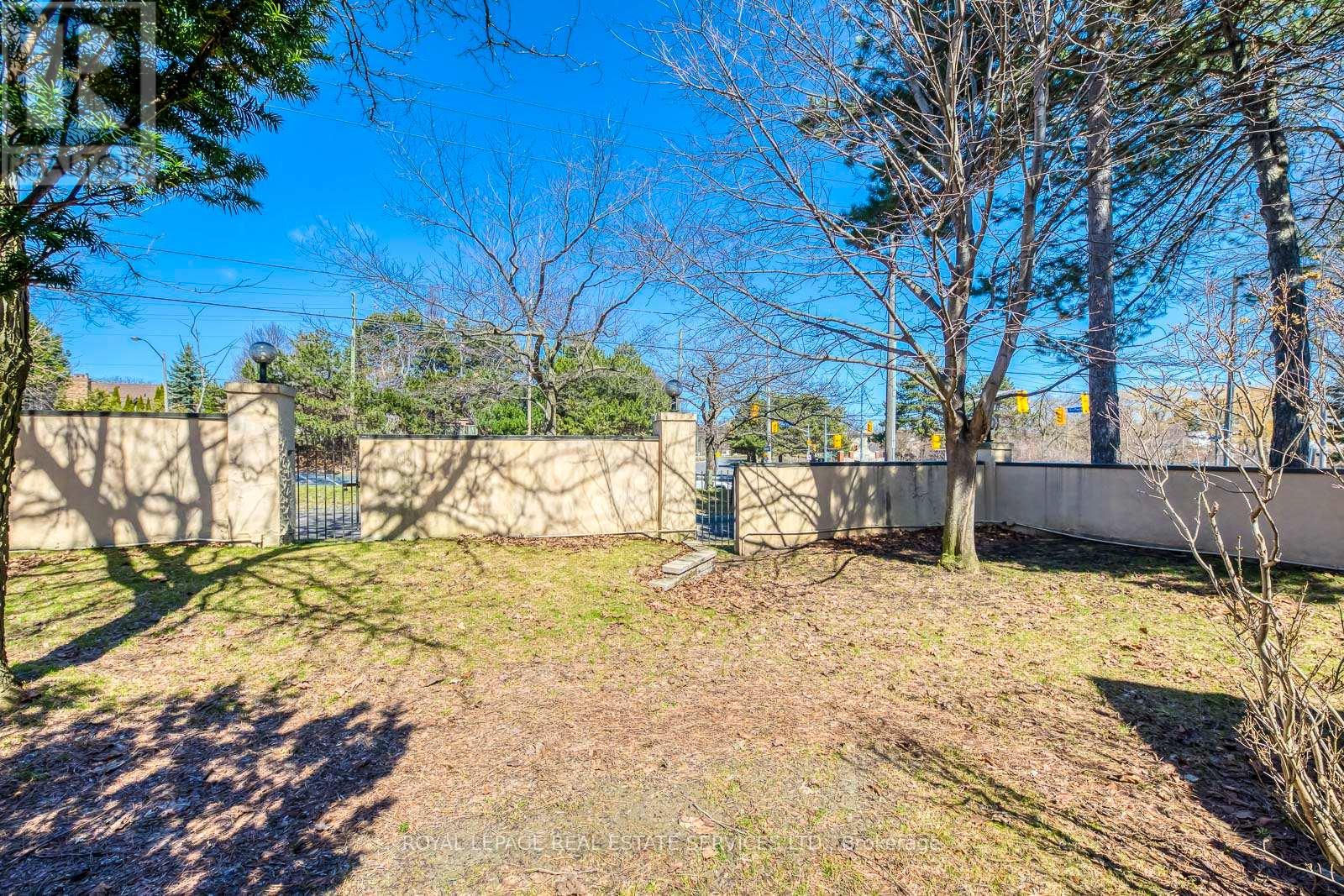 4 English Ivyway, Toronto, Ontario  M2H 3M4 - Photo 31 - C13067600