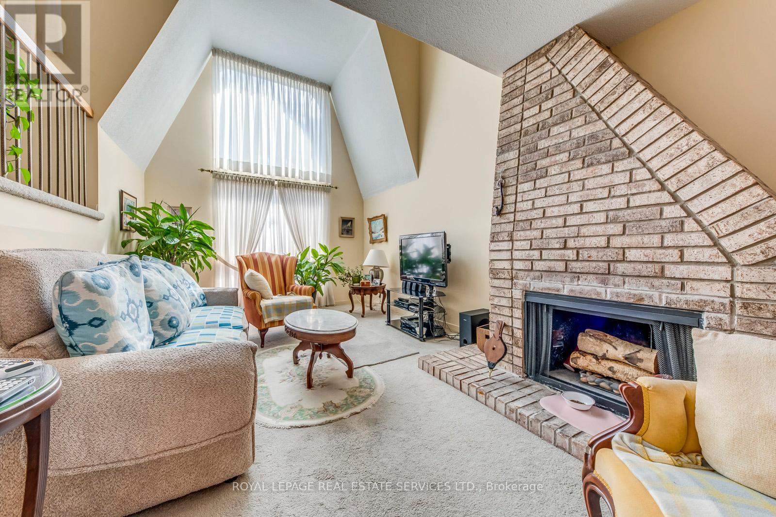 4 English Ivyway, Toronto, Ontario  M2H 3M4 - Photo 5 - C13067600