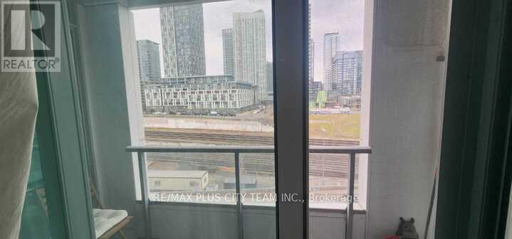 305e - 576 Front Street W, Toronto, Ontario  M5V 0P8 - Photo 10 - C13067760