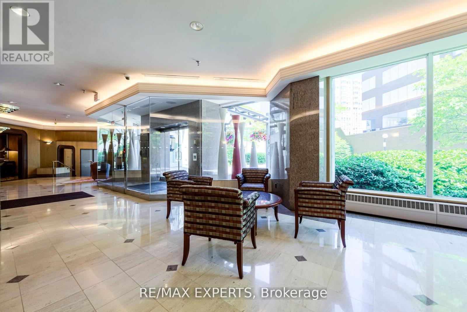 1006 - 942 Yonge Street, Toronto, Ontario  M4W 3S8 - Photo 5 - C13067802