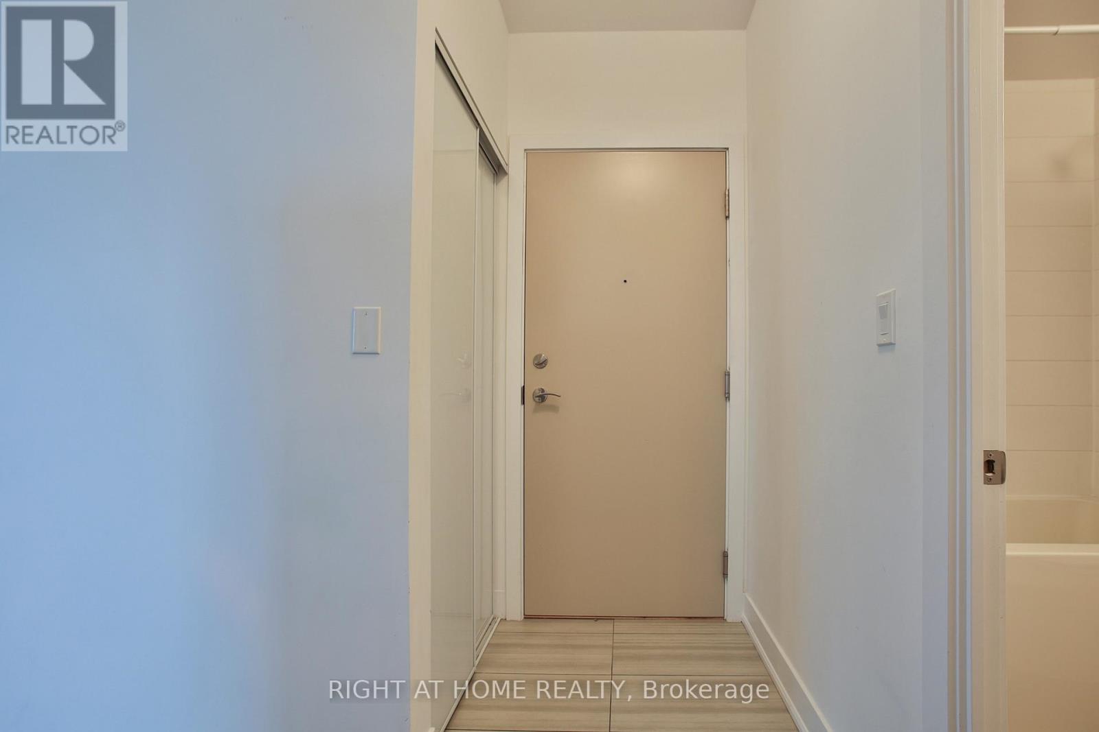 1303 - 1486 Bathurst Street, Toronto, Ontario  M5P 3G9 - Photo 6 - C13067814