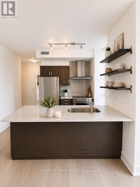 1303 - 1486 Bathurst Street, Toronto, Ontario  M5P 3G9 - Photo 7 - C13067814