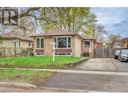 30 MURMOUTH ROAD, Toronto, Ontario