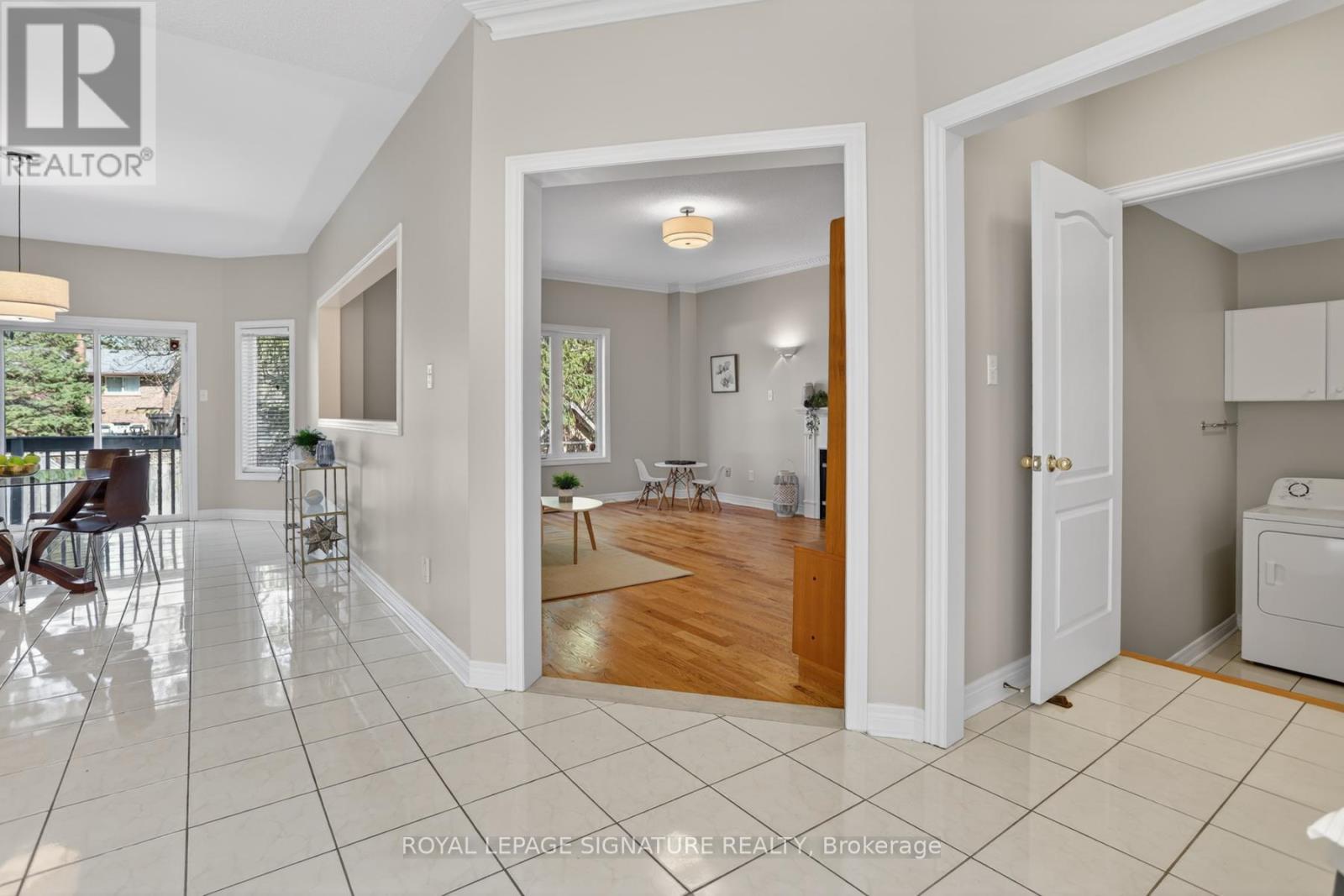 21 Romac Drive, Toronto (Highland Creek), Ontario  M1C 5H1 - Photo 11 - E13067618