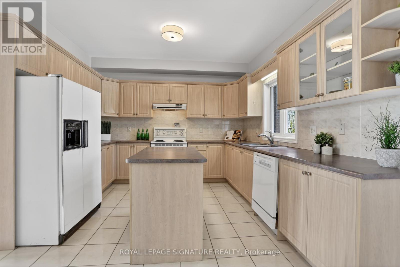 21 Romac Drive, Toronto (Highland Creek), Ontario  M1C 5H1 - Photo 16 - E13067618