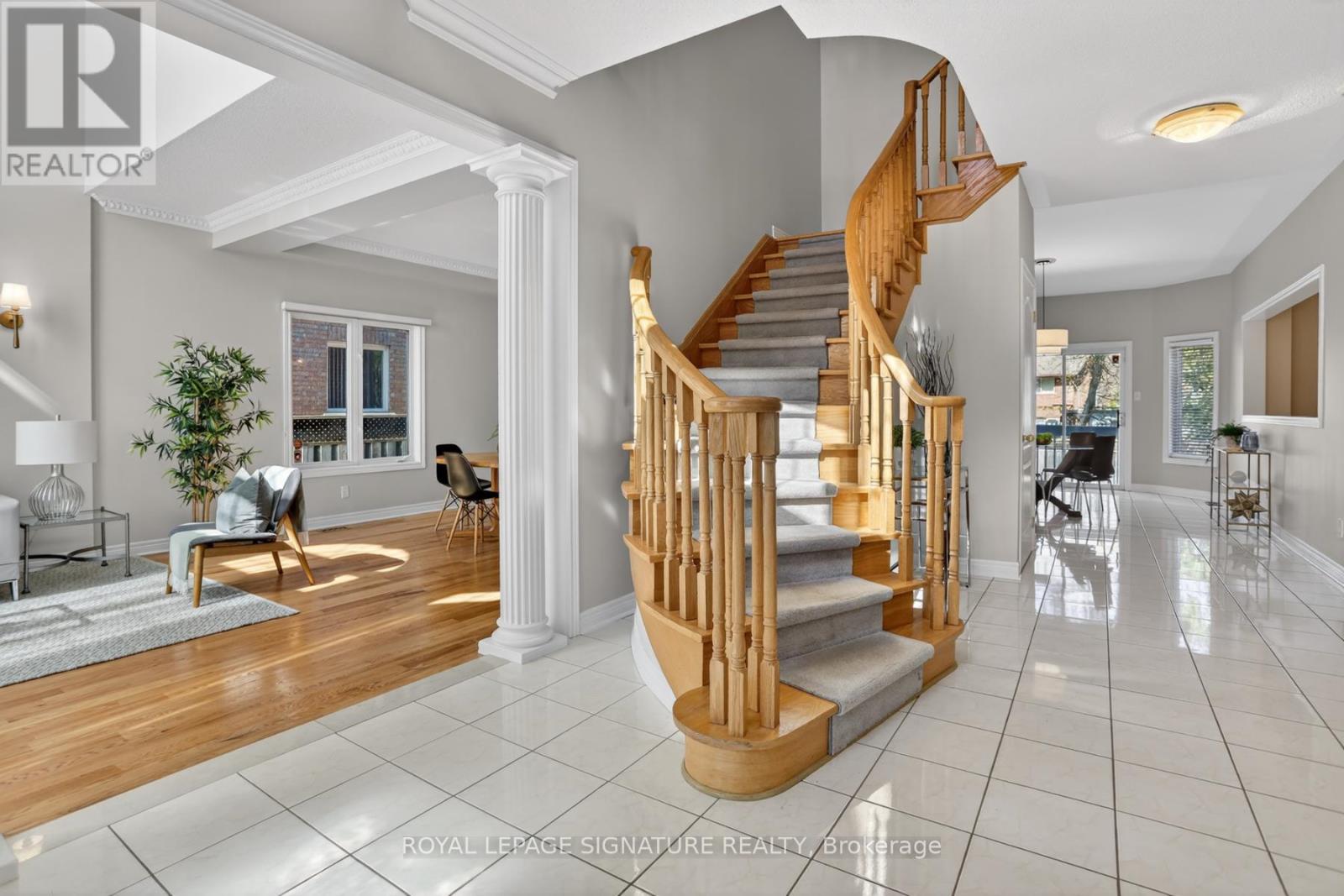 21 Romac Drive, Toronto (Highland Creek), Ontario  M1C 5H1 - Photo 5 - E13067618
