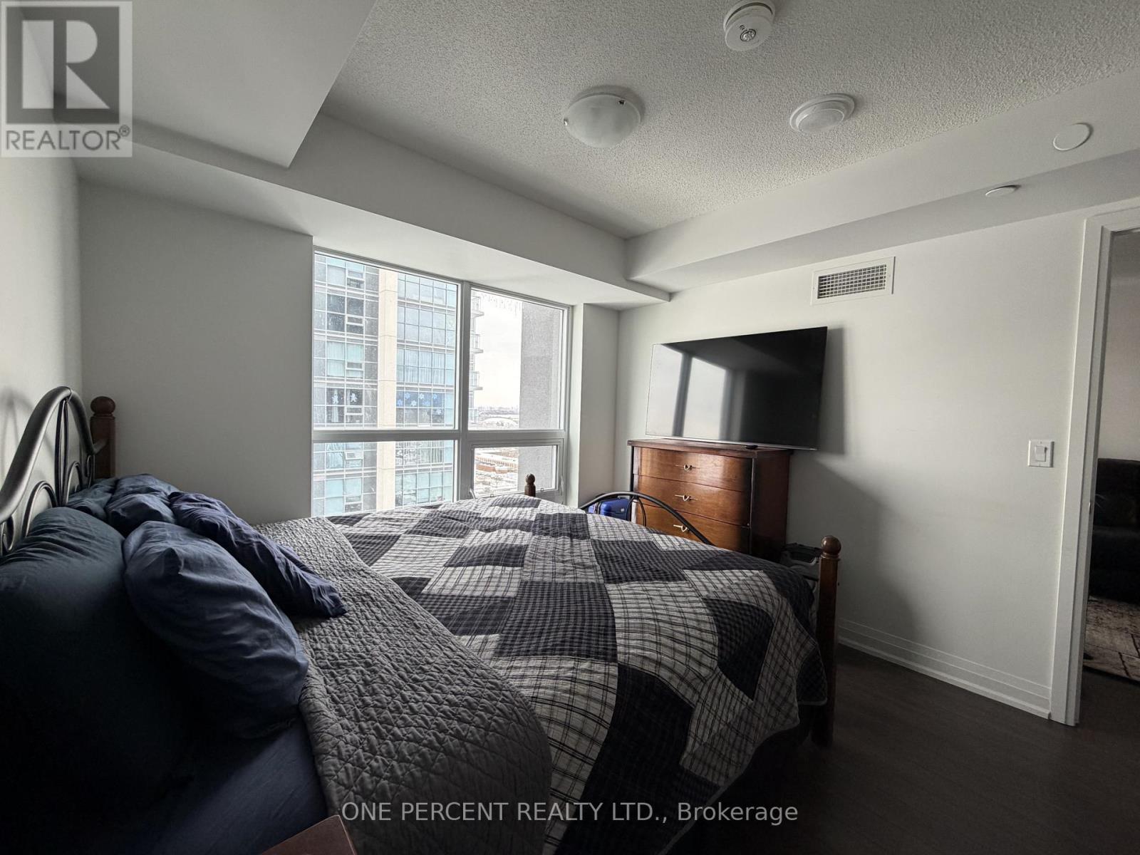 2010 - 20 Meadowglen Place, Toronto, Ontario  M1G 0A9 - Photo 13 - E13067698
