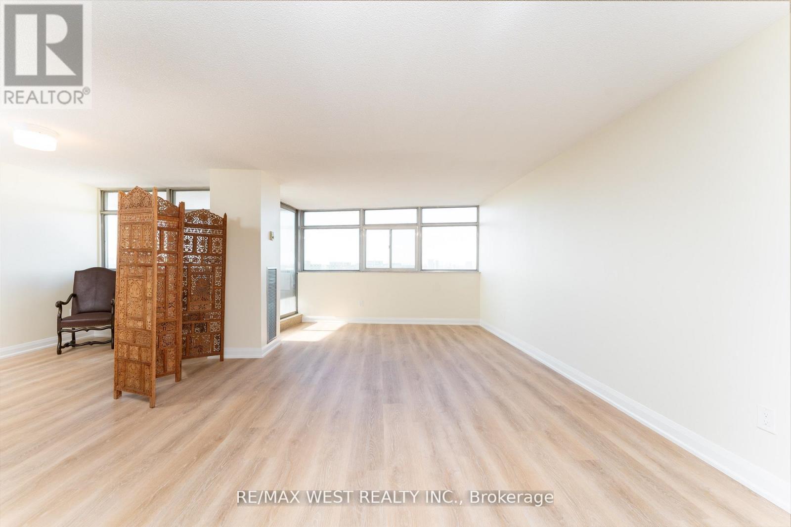 2307 - 3151 Bridletowne Circle, Toronto, Ontario  M1W 2T1 - Photo 11 - E13067724
