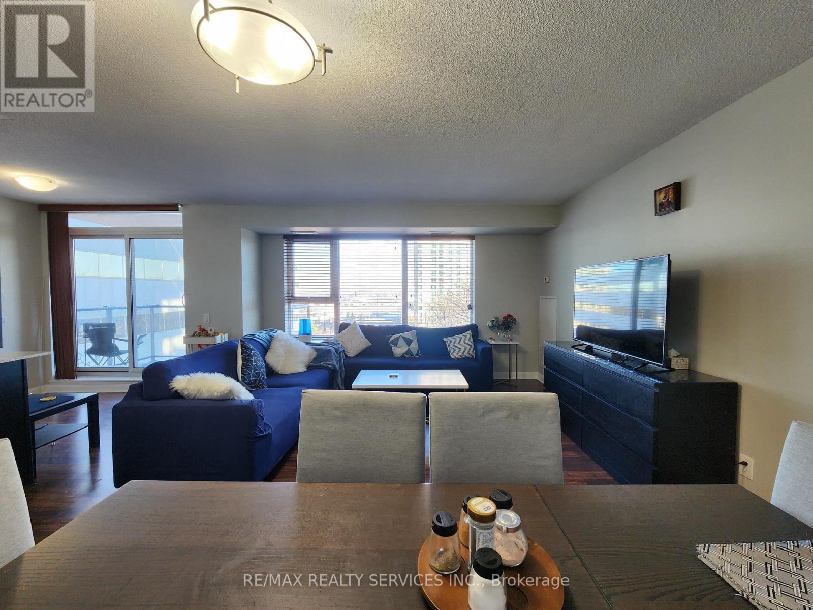 1002 - 25 Town Centre Court, Toronto, Ontario  M1P 0B4 - Photo 10 - E13067850