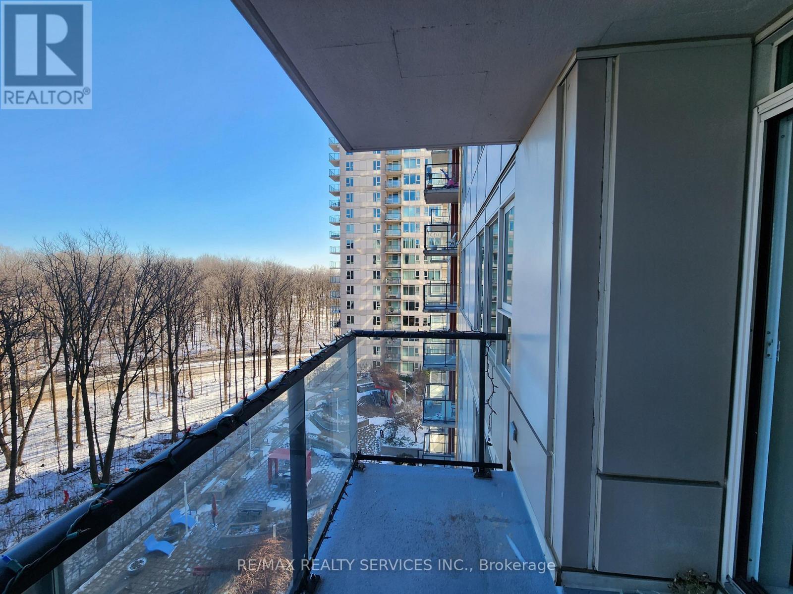 1002 - 25 Town Centre Court, Toronto, Ontario  M1P 0B4 - Photo 28 - E13067850
