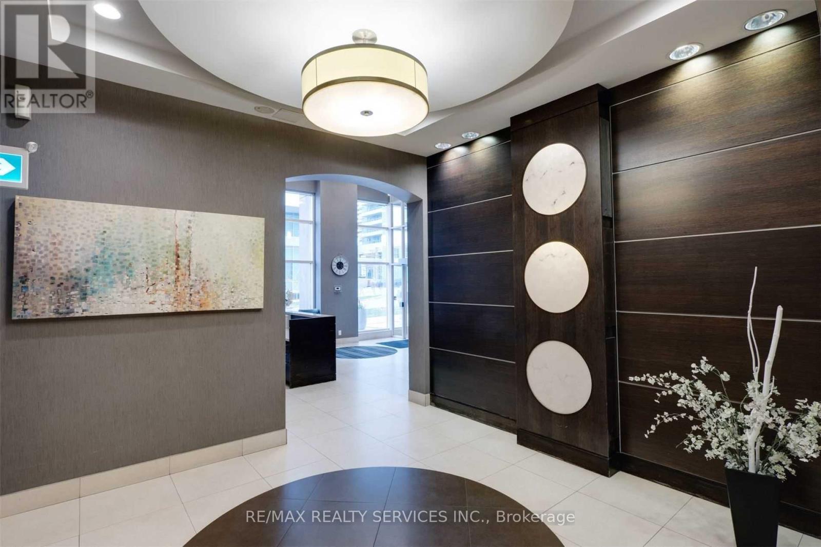 1002 - 25 Town Centre Court, Toronto, Ontario  M1P 0B4 - Photo 3 - E13067850
