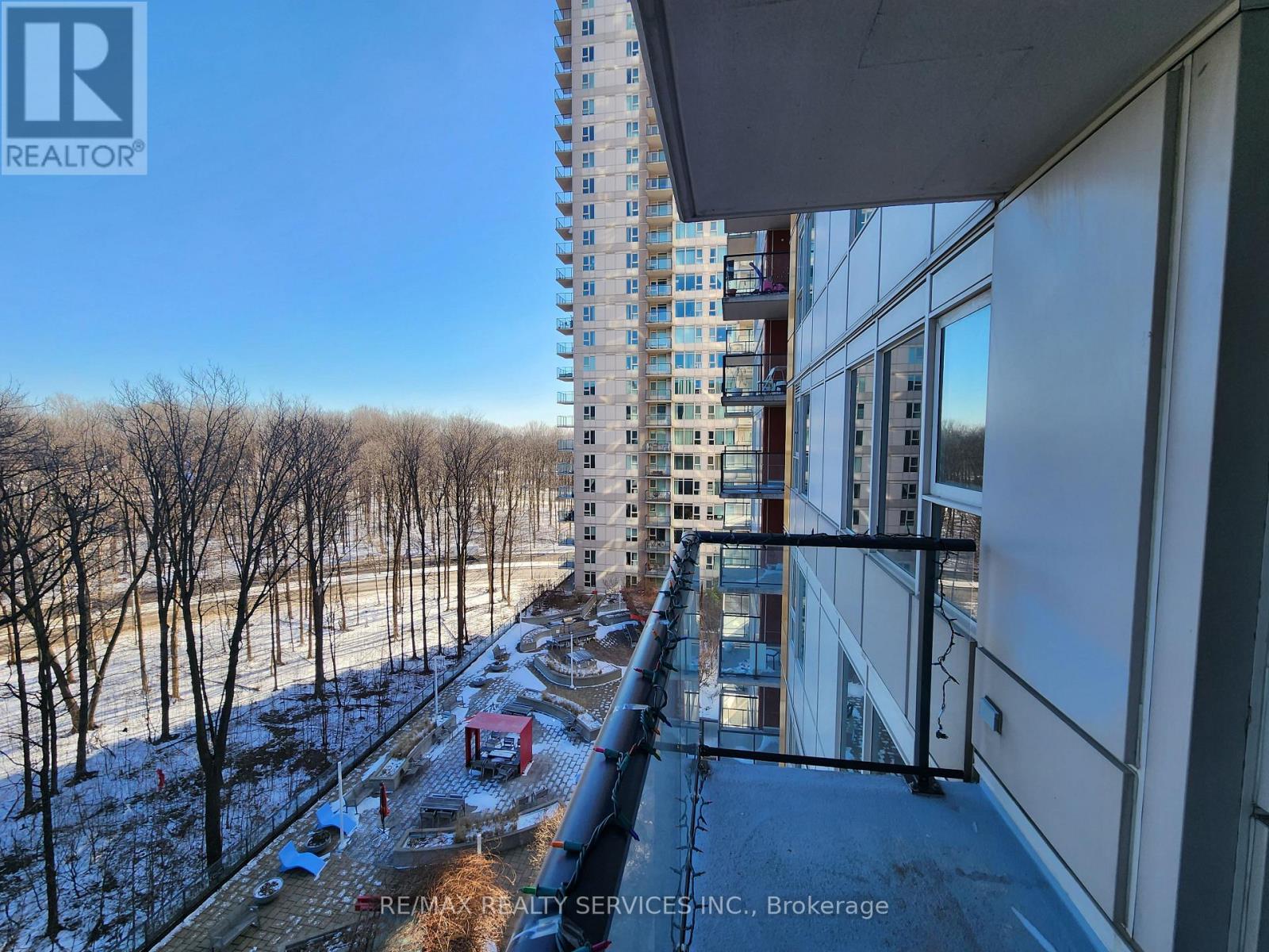 1002 - 25 Town Centre Court, Toronto, Ontario  M1P 0B4 - Photo 33 - E13067850