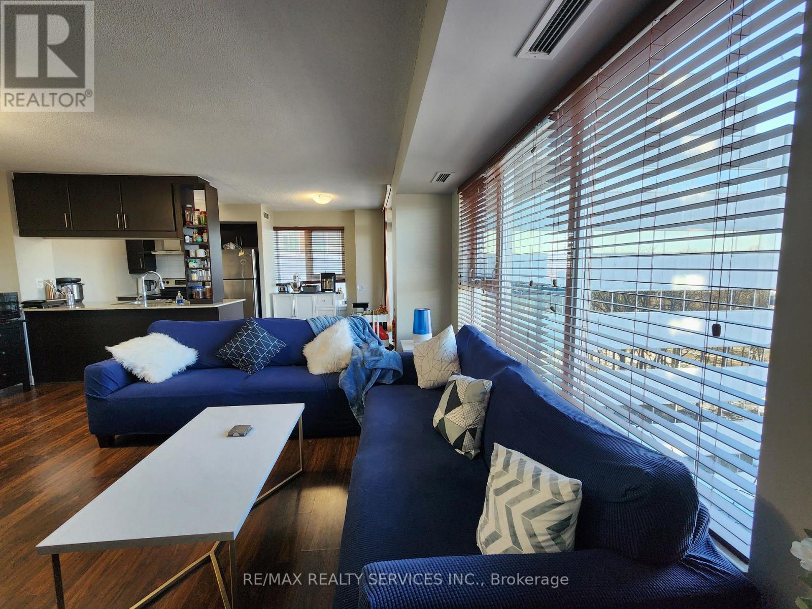 1002 - 25 Town Centre Court, Toronto, Ontario  M1P 0B4 - Photo 6 - E13067850