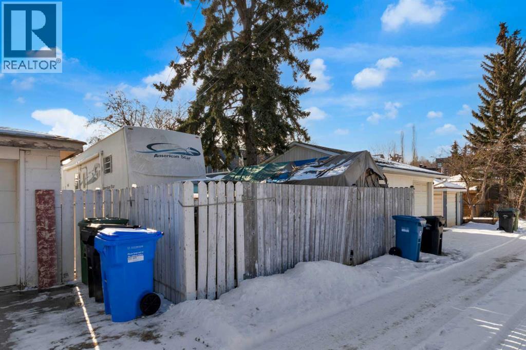 719 33a Street NW, Calgary, Alberta  T2N 2X2 - Photo 16 - A2289194